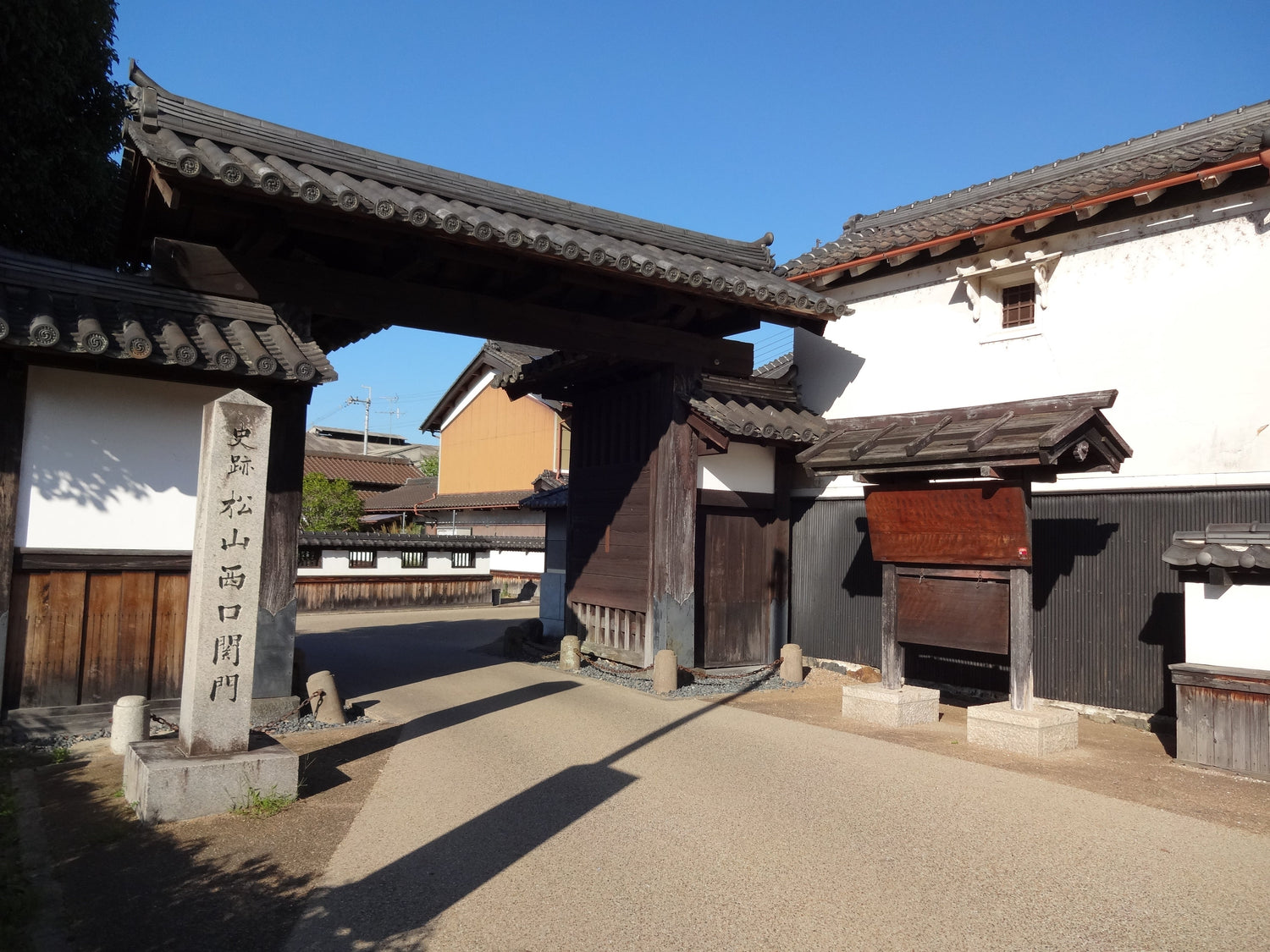 歴史が息づく町並みを歩く――宇陀・松山地区で出会う、城下町の面影